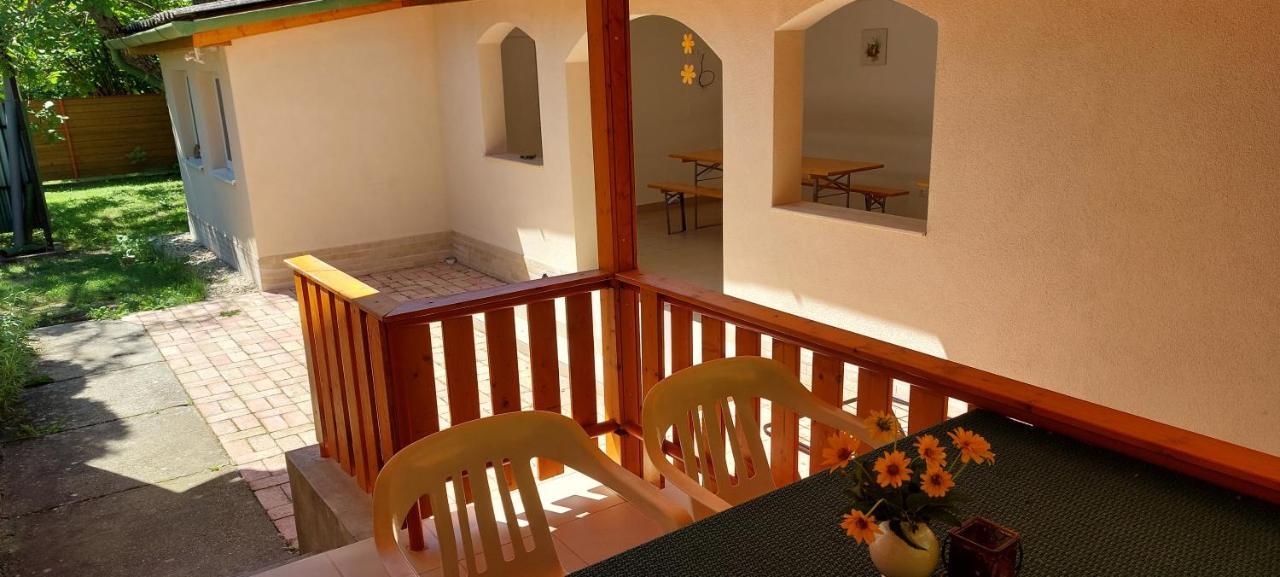 Hostel Zamardi Exterior photo
